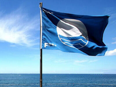 Immagine: 20140723bandierablu1165