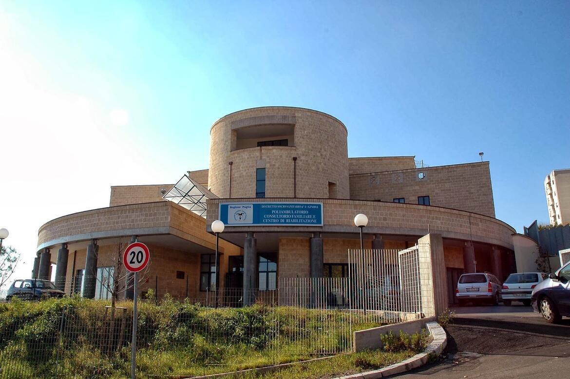 Immagine: poliambulatorio__GINOSA756